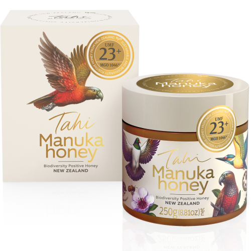 Tahi Manuka Honey UMF 23+ with gift box and reflection fs